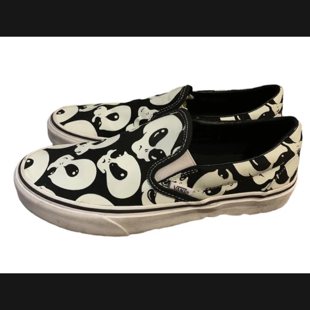 Vans Alien Glow In The Dark Unisex Sneakers. Mens size 6.5  / Women’s size 8